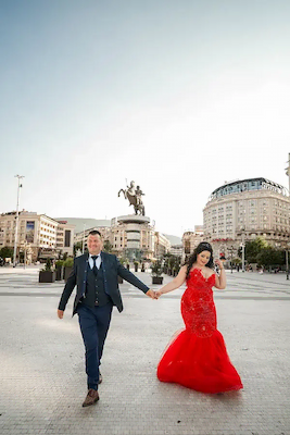 Par na predvečernom šetanju u Skoplju