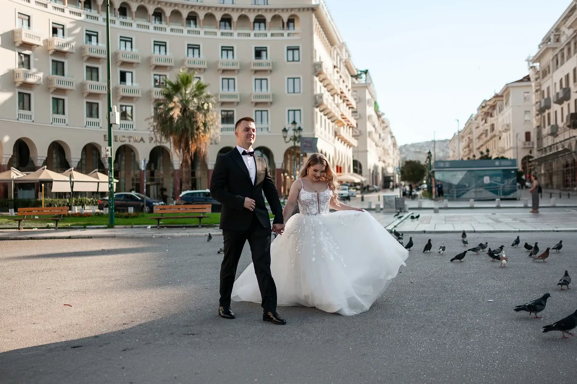 Dokumentarni kadar para tokom setnje gradom